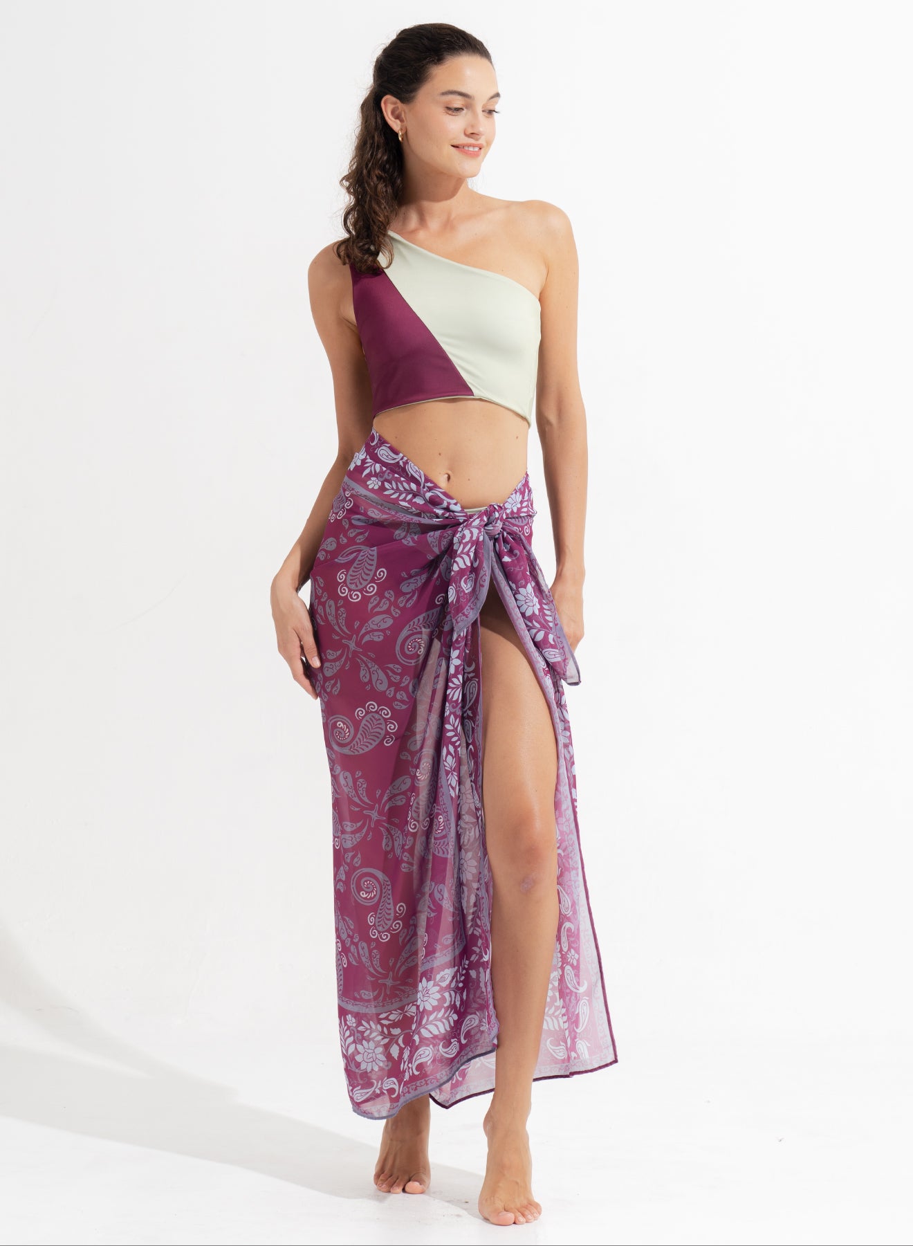 Valerie Pareo Giselle Plum