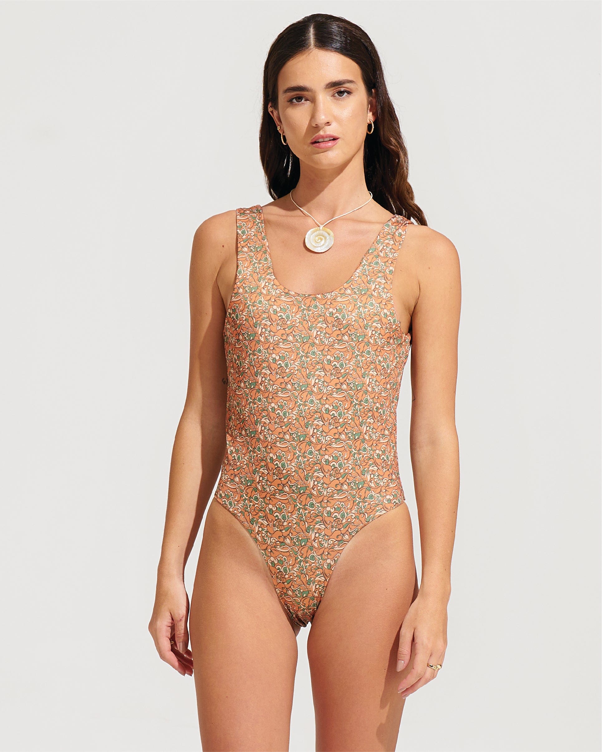 Morrato One Piece Elise One Piece Arabella Butterum