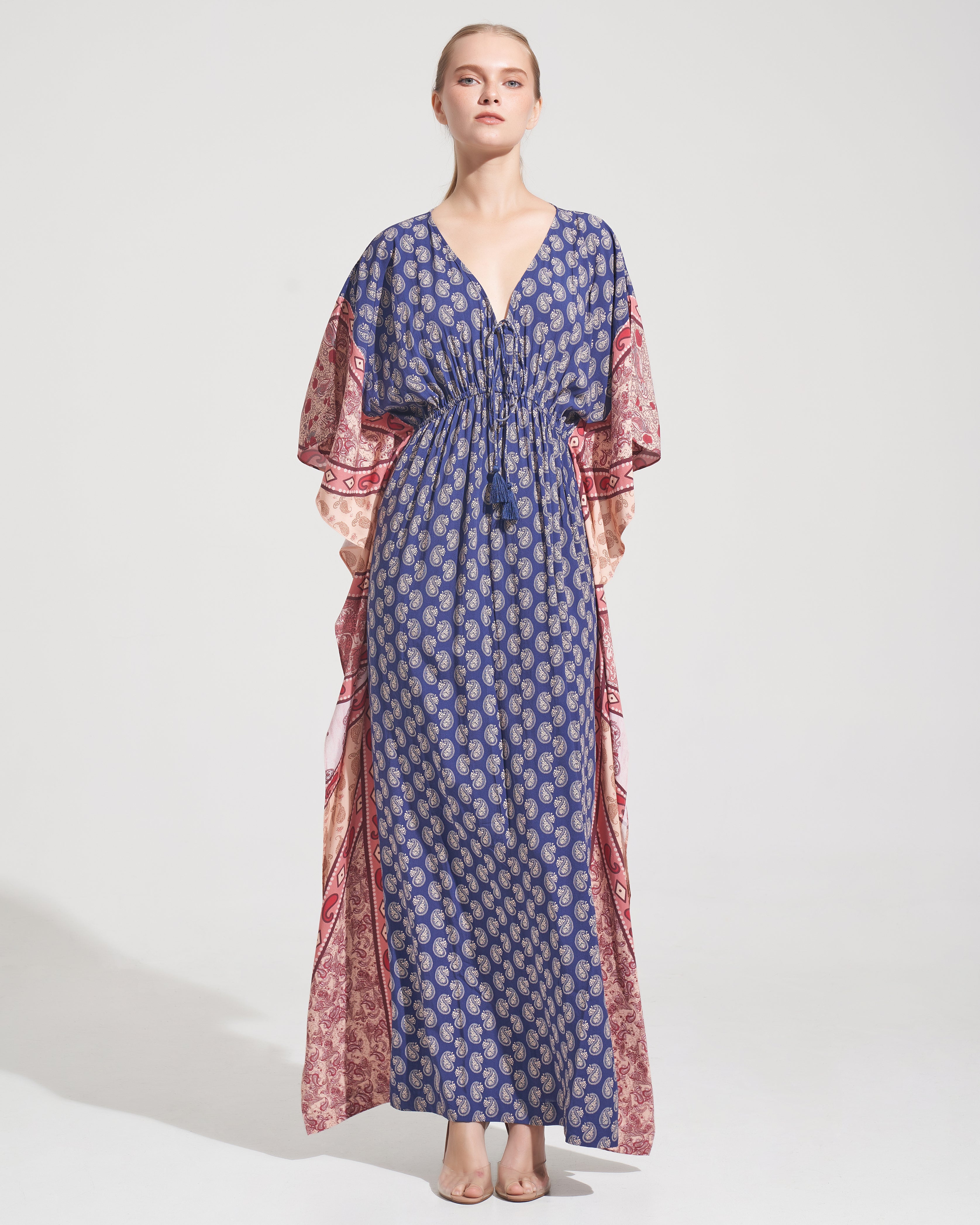 Sakari Kaftan Luana Almond